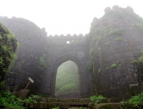 Pali Darwaja Of The Fort